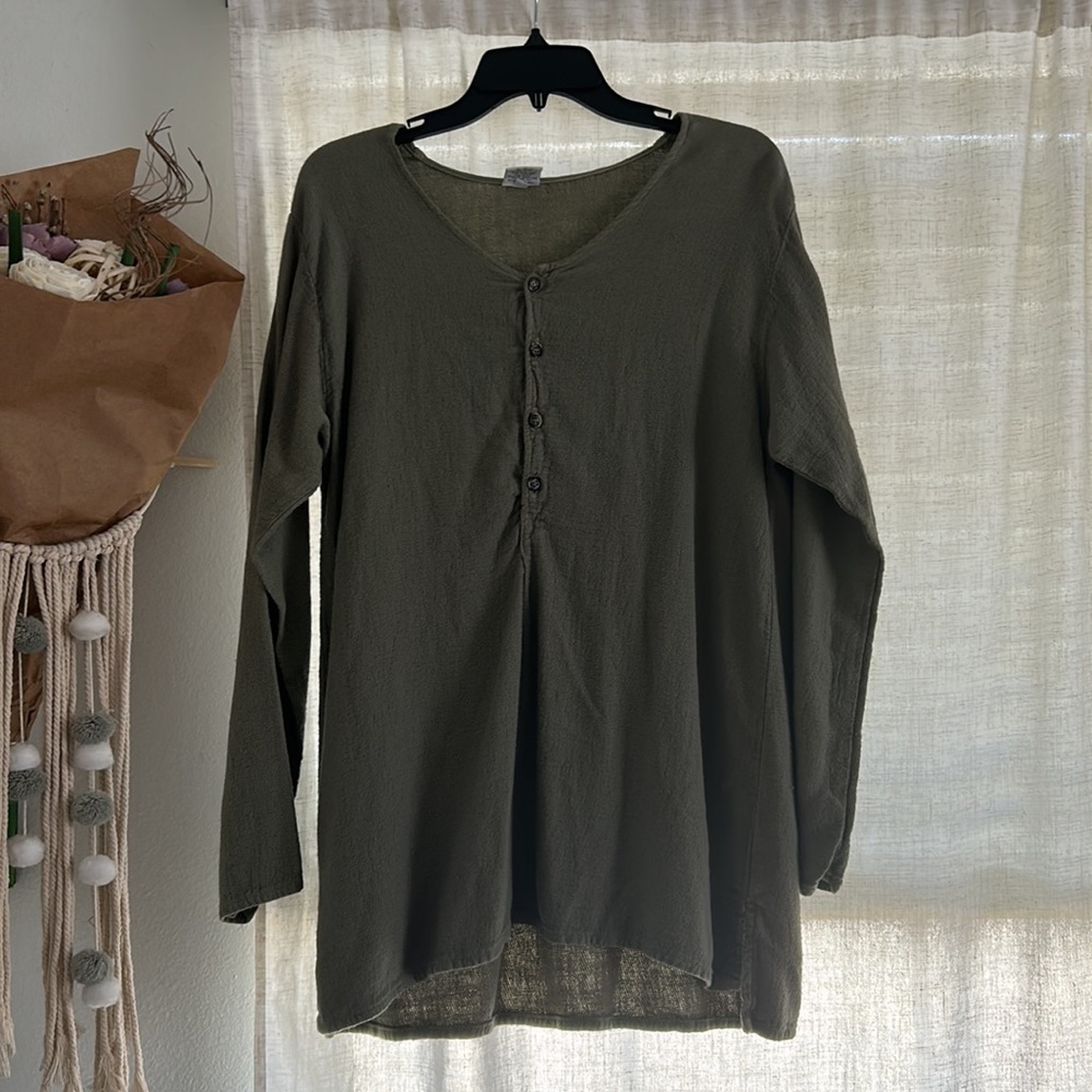 Cp Shades Green Button Front Comfy Tunic - image 1